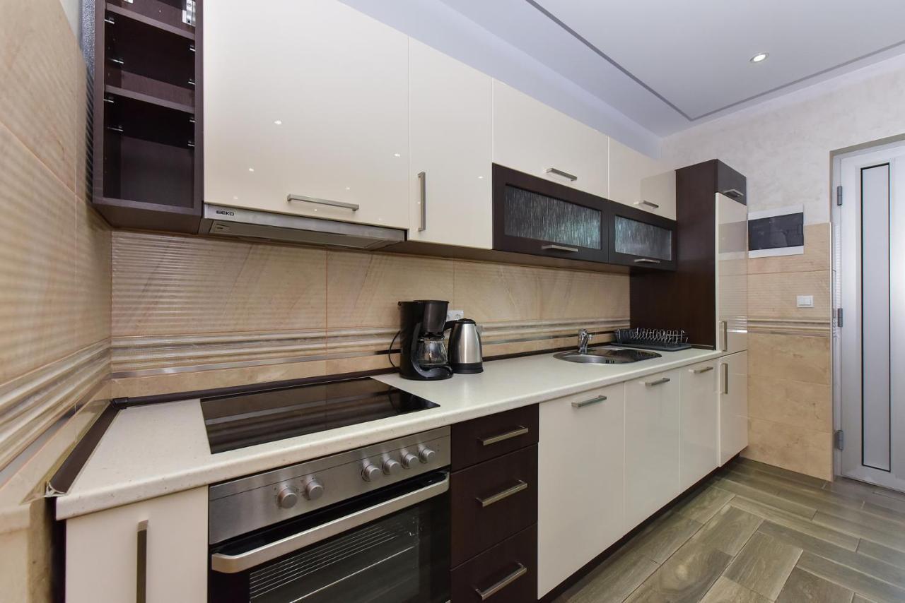 Apartmani Iva Vir Ngoại thất bức ảnh